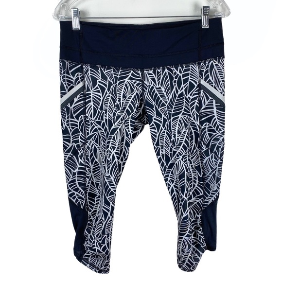 lululemon athletica Pants - Lululemon Run A Marathon Crop ll Black Angel Wing